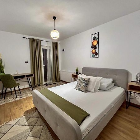 Casa Irinei Hotel Poiana Marului  Luaran gambar